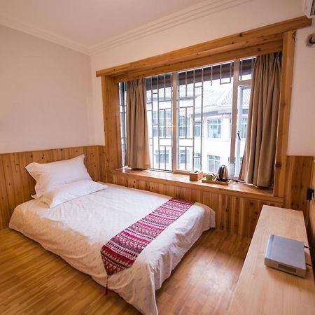 Ming Palace International Youth Hostel Guilin Exterior foto