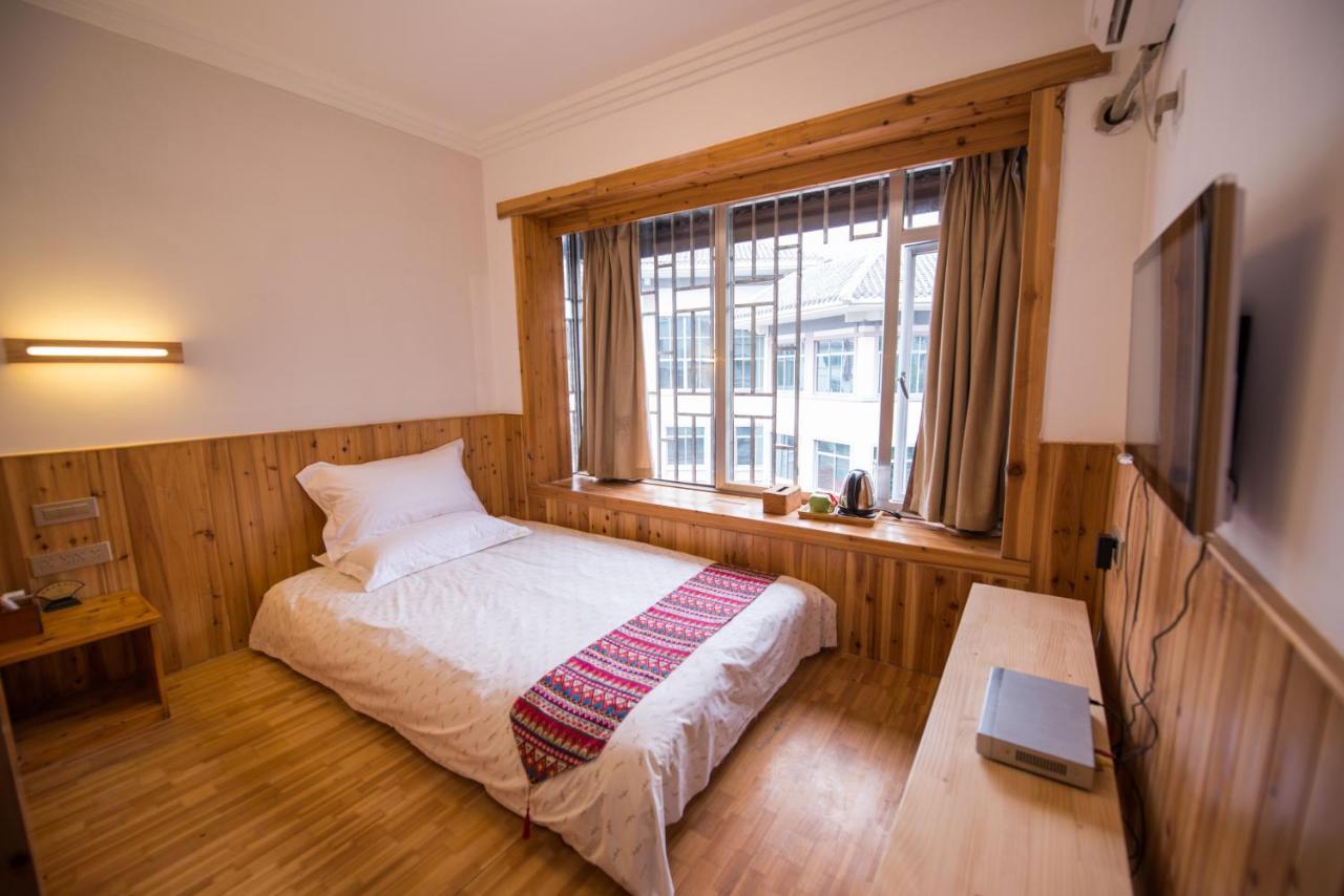 Ming Palace International Youth Hostel Guilin Exterior foto